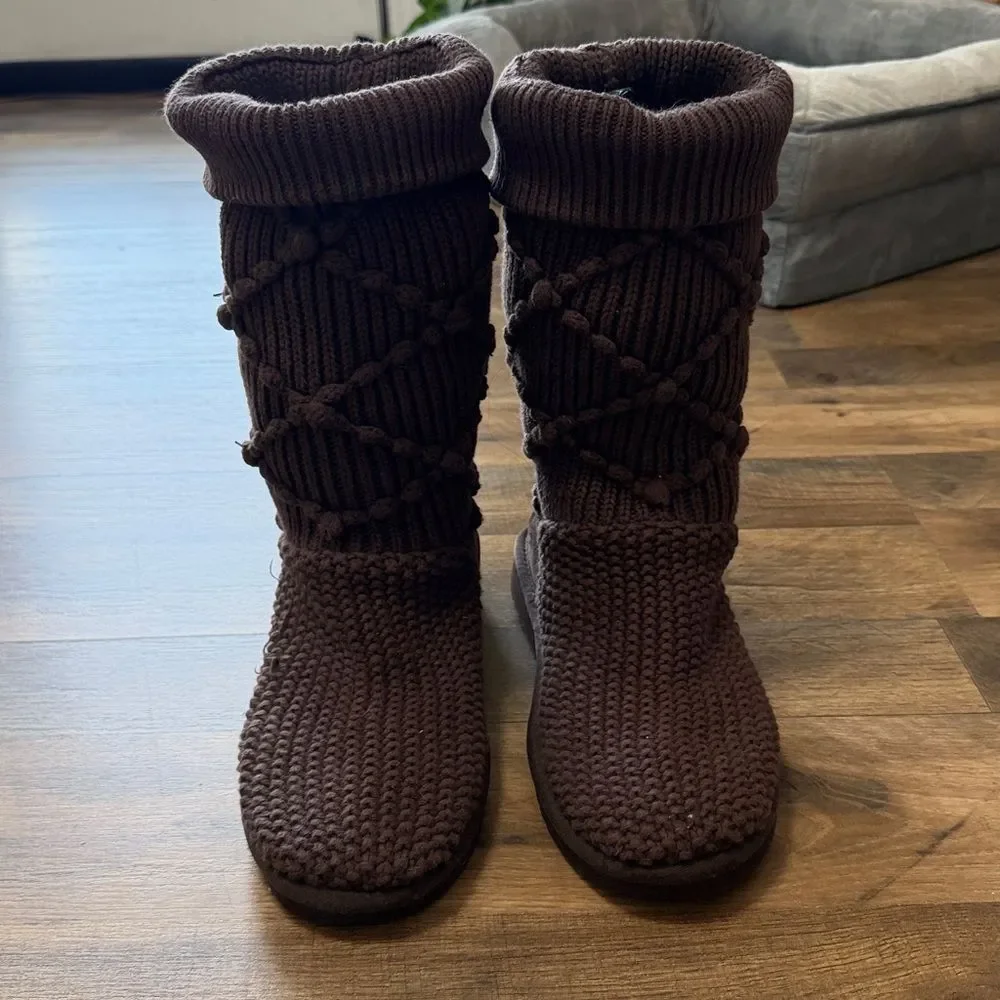 Chocolate Brown UGG Argyle Boots Size 9
